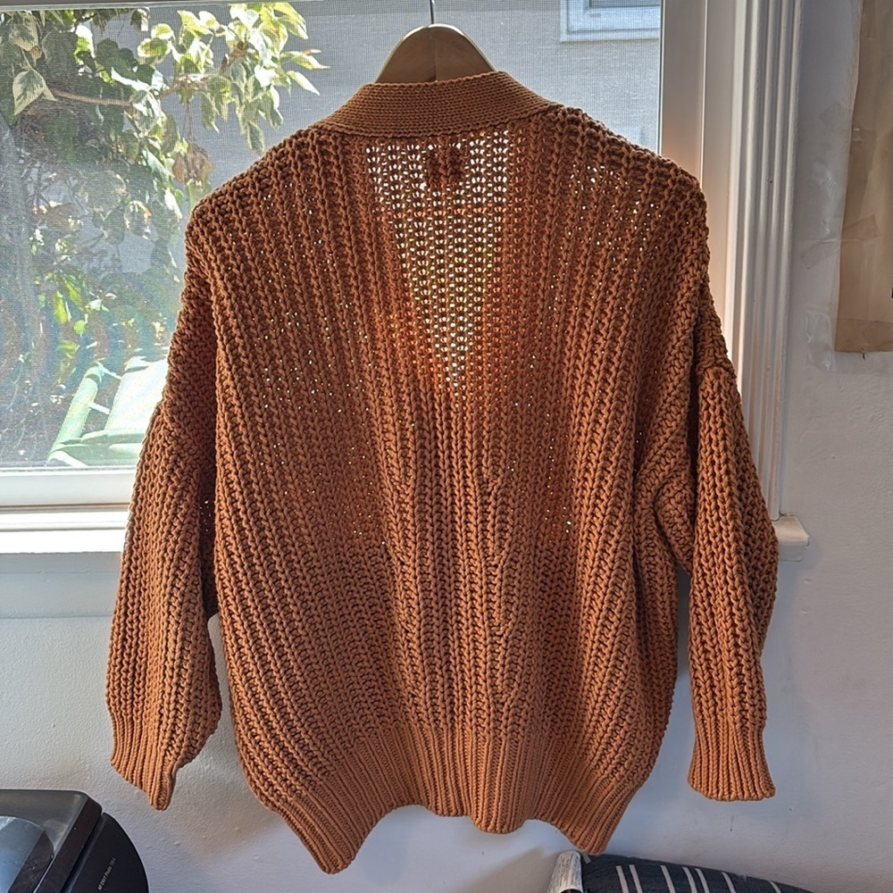 Babaa Cardigan - Picture 3 of 17